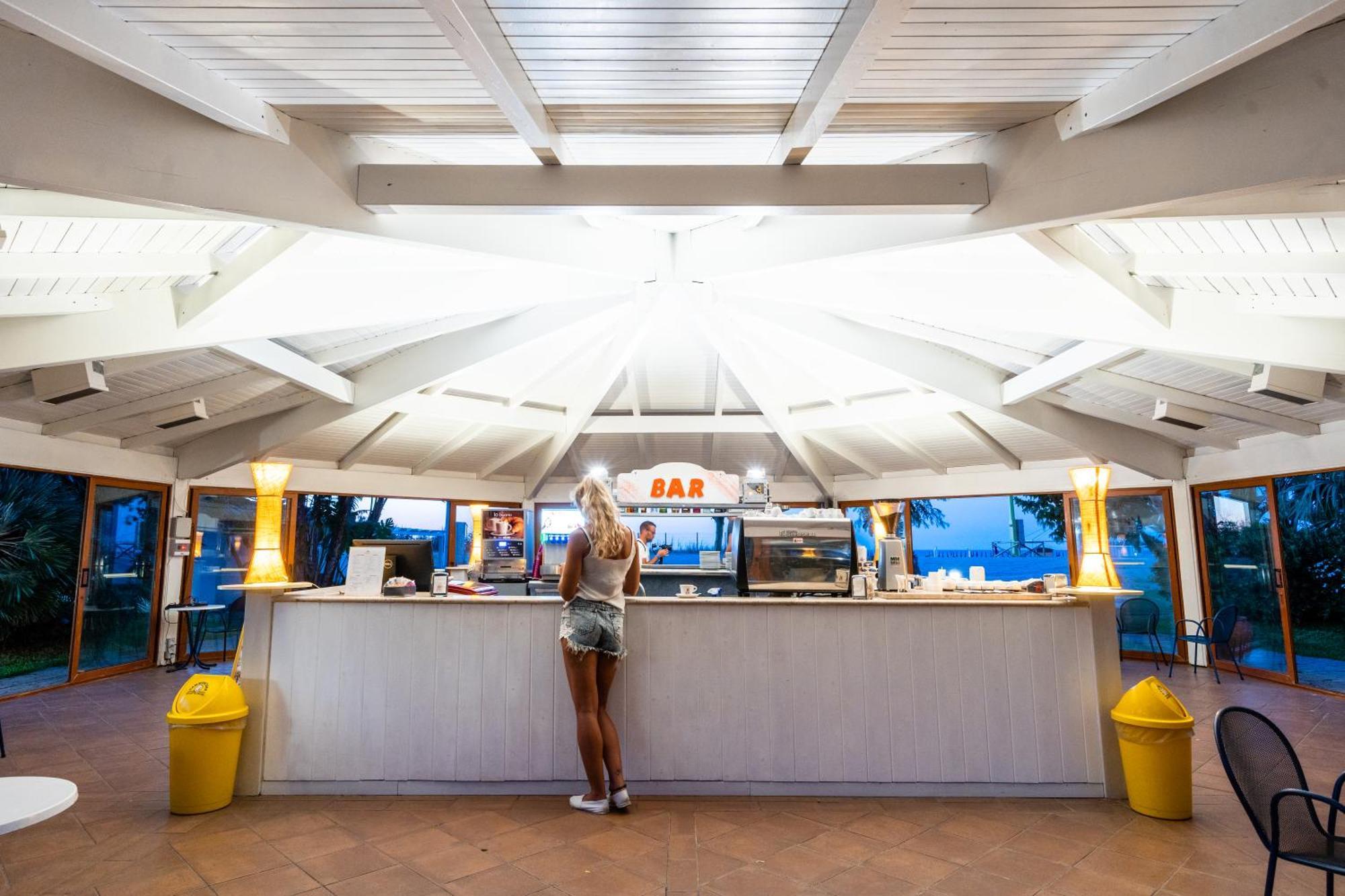 Le Dune Beach Club Messina Exterior photo